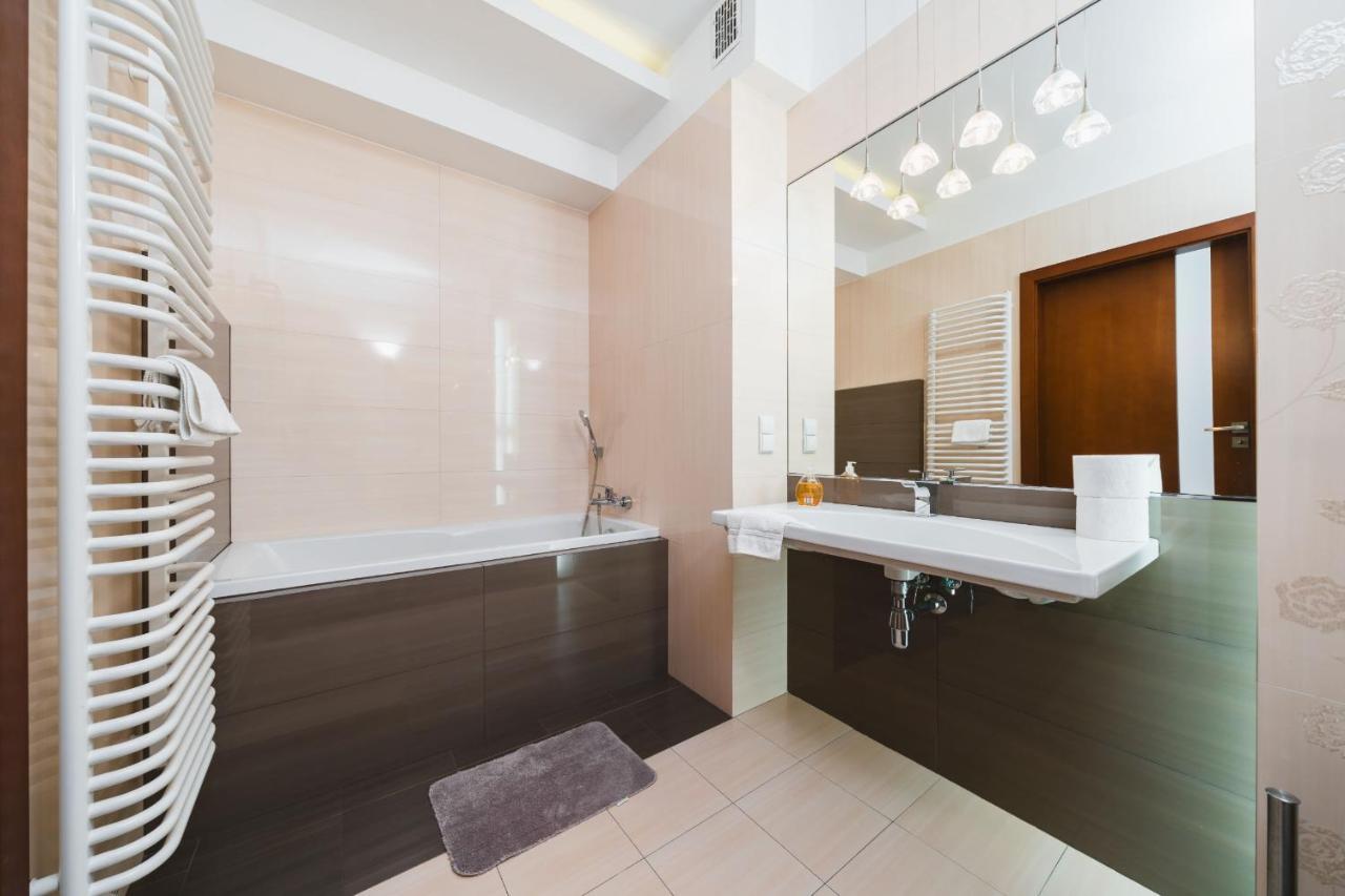Apartament W Centrum Krakowa Na Ulicy Dlugiej Экстерьер фото